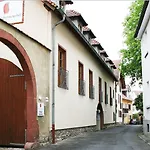 Erlenbacher Hof Hotel 3*