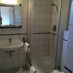 Erlenbacher Hof باد هومبرغ فور دير هوه