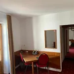 Erlenbacher Hof Hotel 3*
