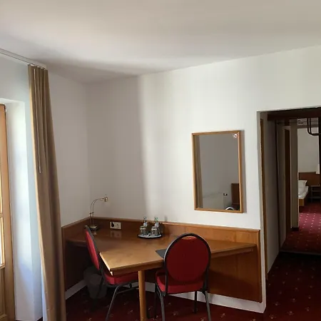 Hotel Erlenbacher Hof