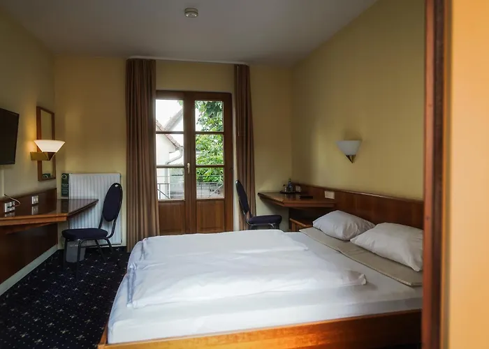 Erlenbacher Hof Szálloda 3*