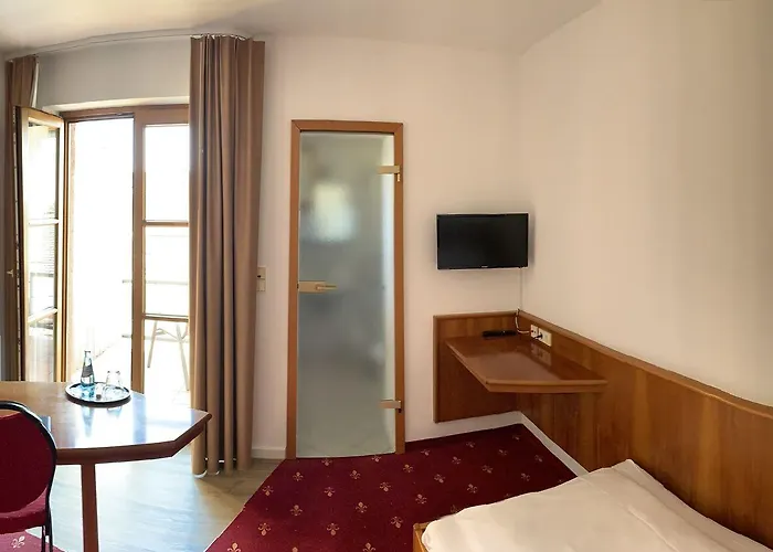 Erlenbacher Hof Szálloda 3*